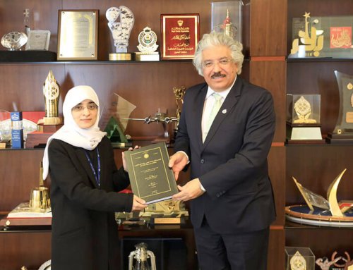 UOB President Praises Research Closely Related to Development